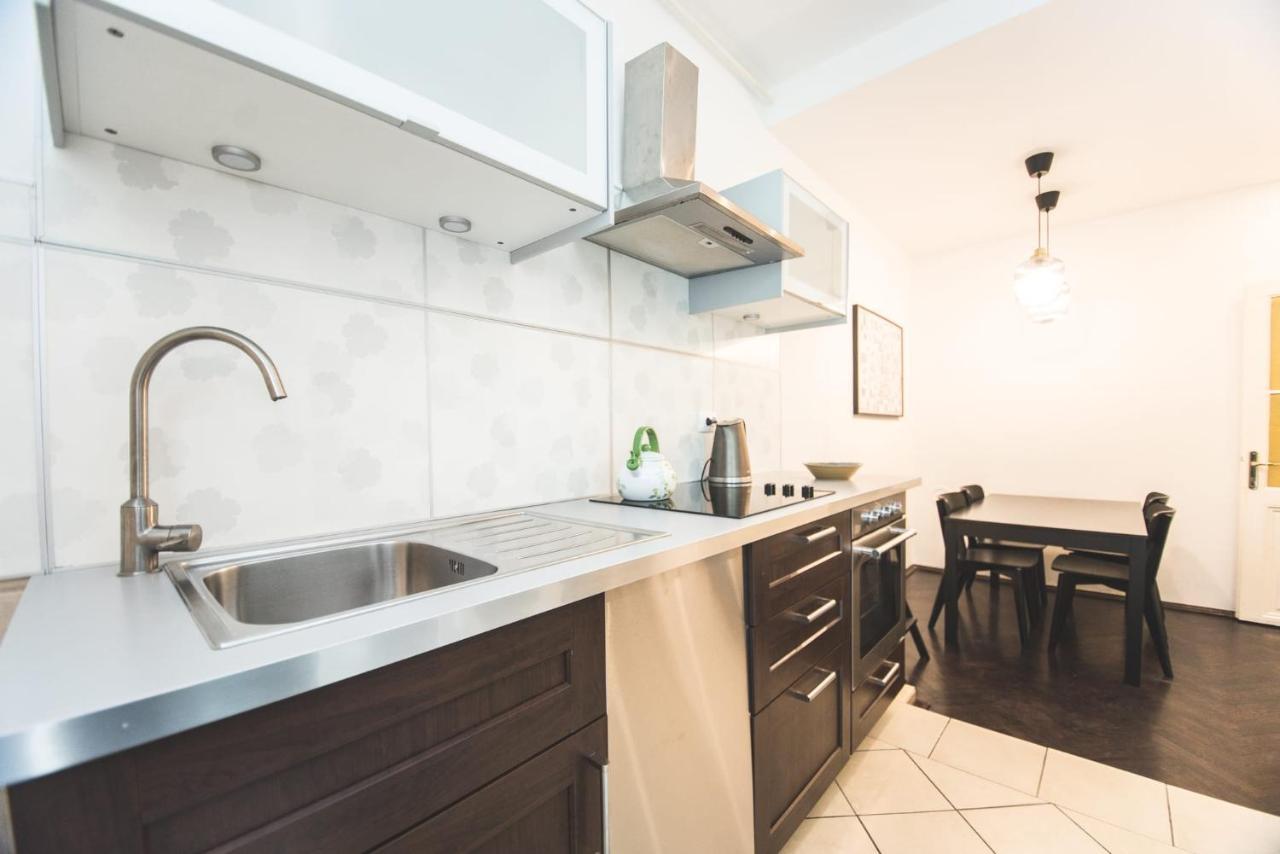 Zagreb Central Park Apartment With Free Parking Bagian luar foto