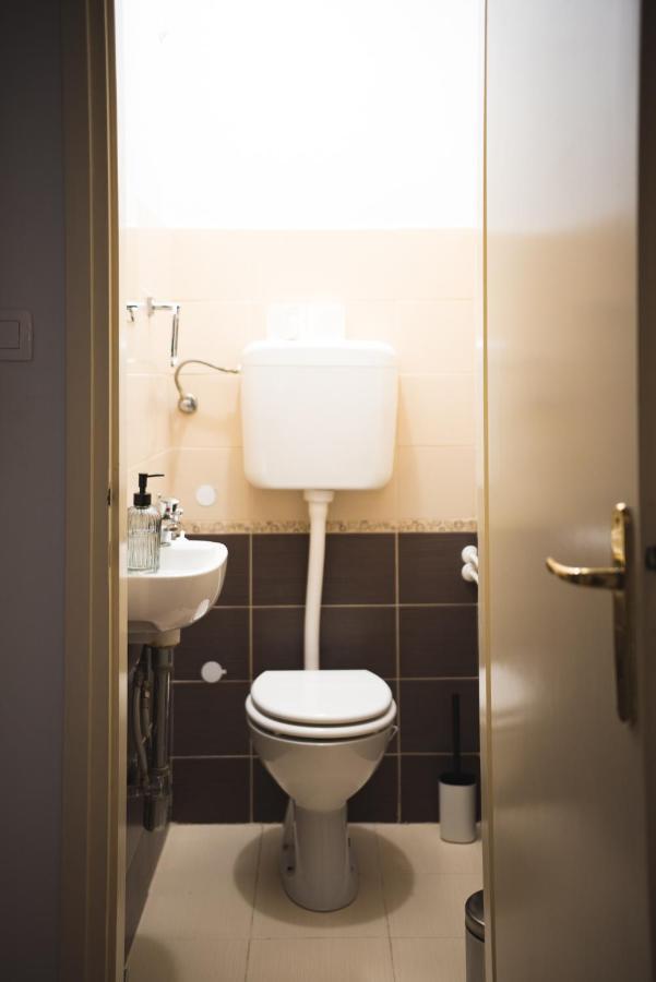 Zagreb Central Park Apartment With Free Parking Bagian luar foto